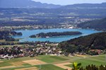 Blick auf den Faaker See und die Insel